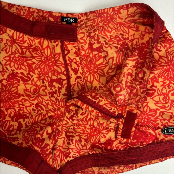 Vintage Floral Print Swim Shorts - Picture 4 of 8